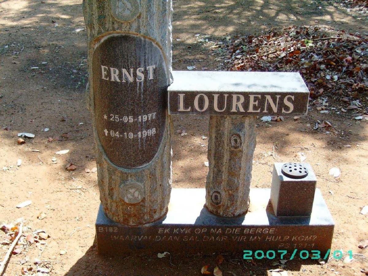 LOURENS Ernst 1977-1998