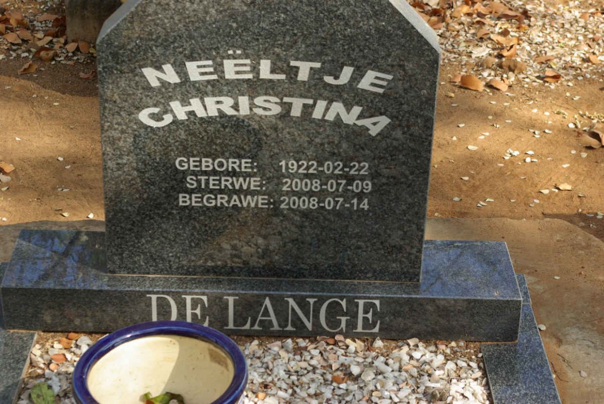 LANGE Neeltje Christina, de 1922-2008