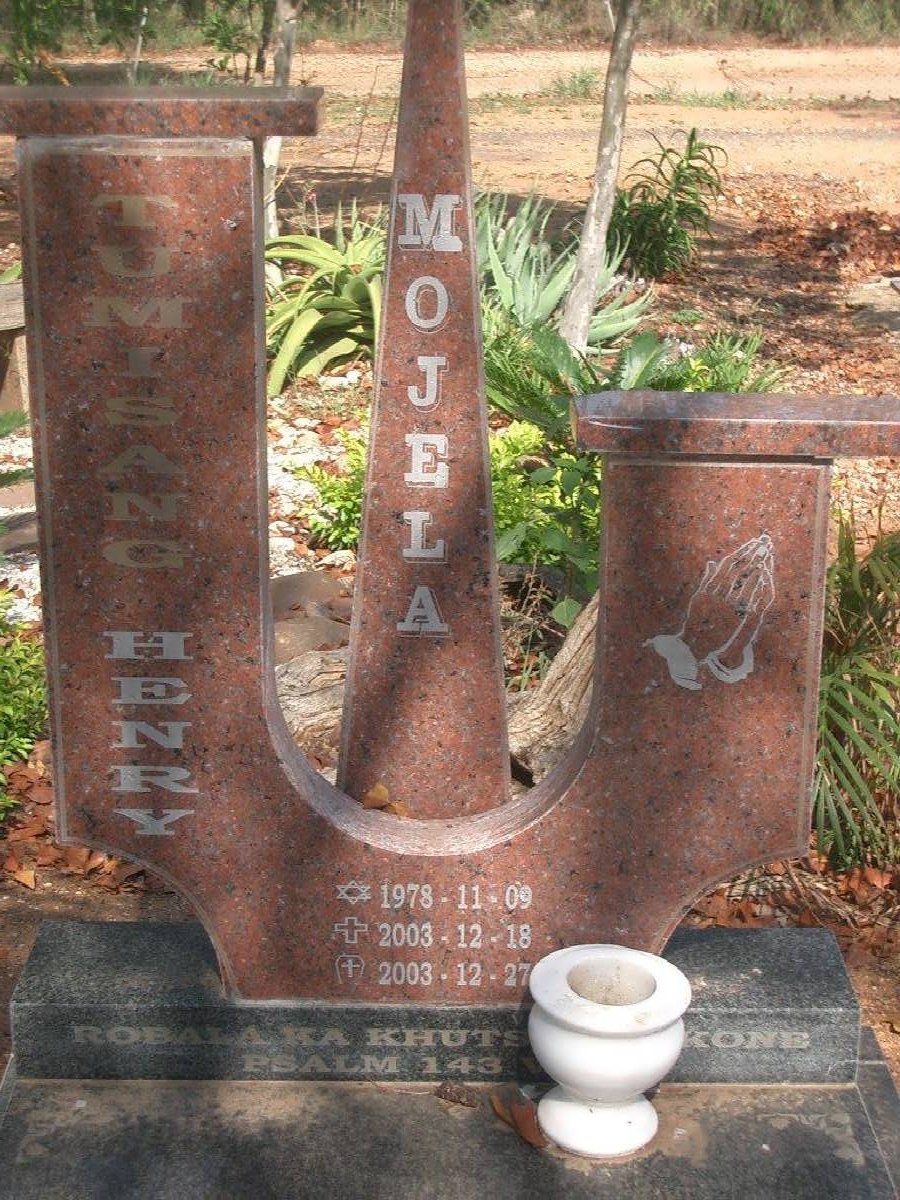MOJELA Tumisano HENRY 1978-2003