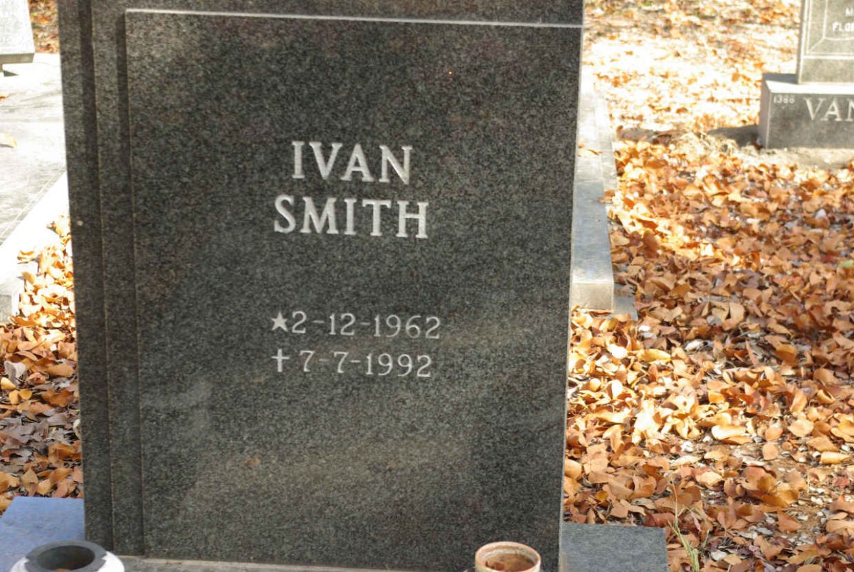 SMITH Ivan 1962-1992