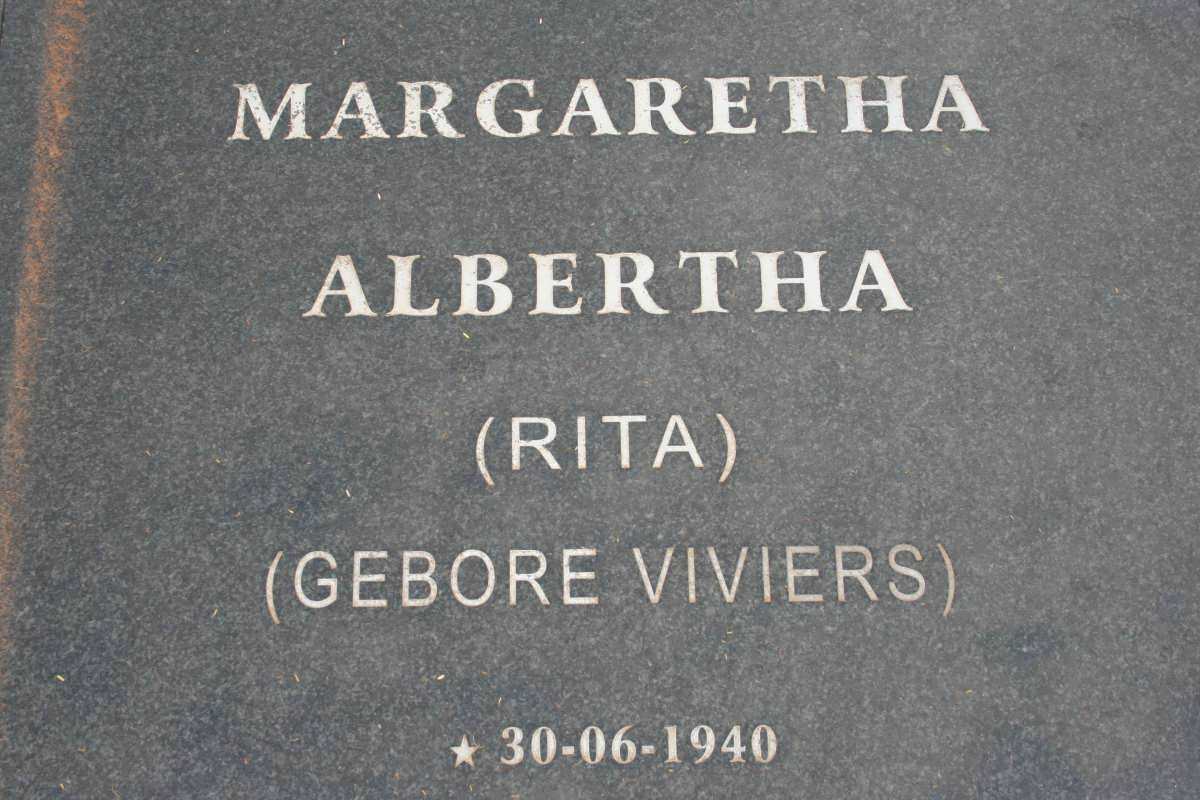 PIENAAR Margaretha Albertha nee VIVIERS 1940-