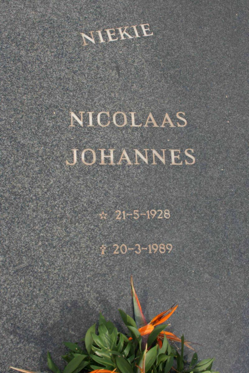 PRINSLOO Nicolaas Johannes 1928-1989