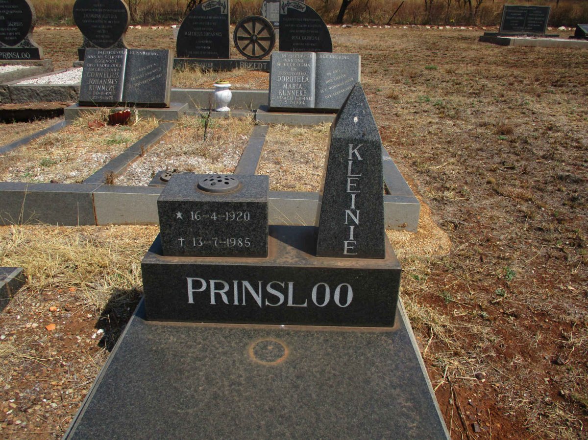 PRINSLOO Kleinie 1920-1985