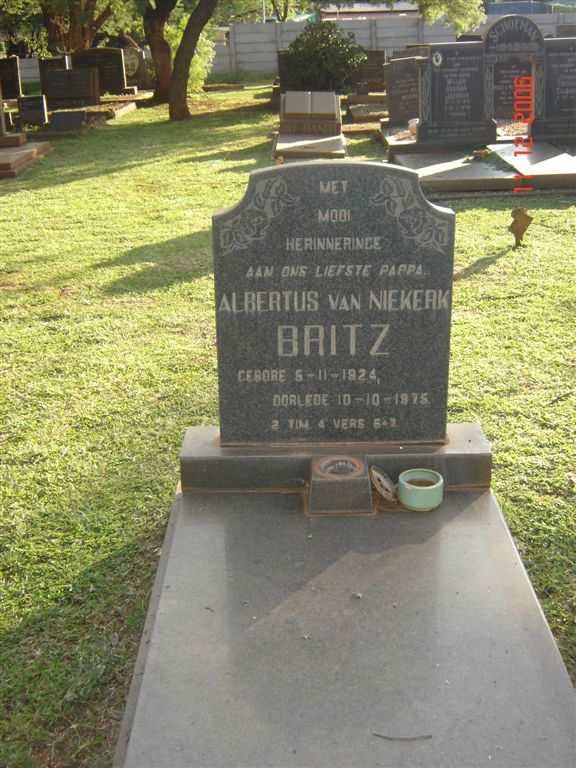 BRITZ Albertus van Niekerk 1924-1975