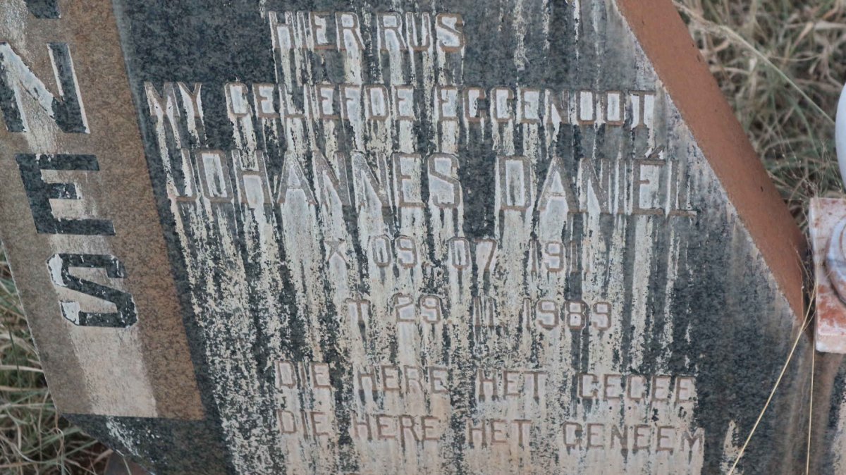 ? Johannes Daniel 1911-1989