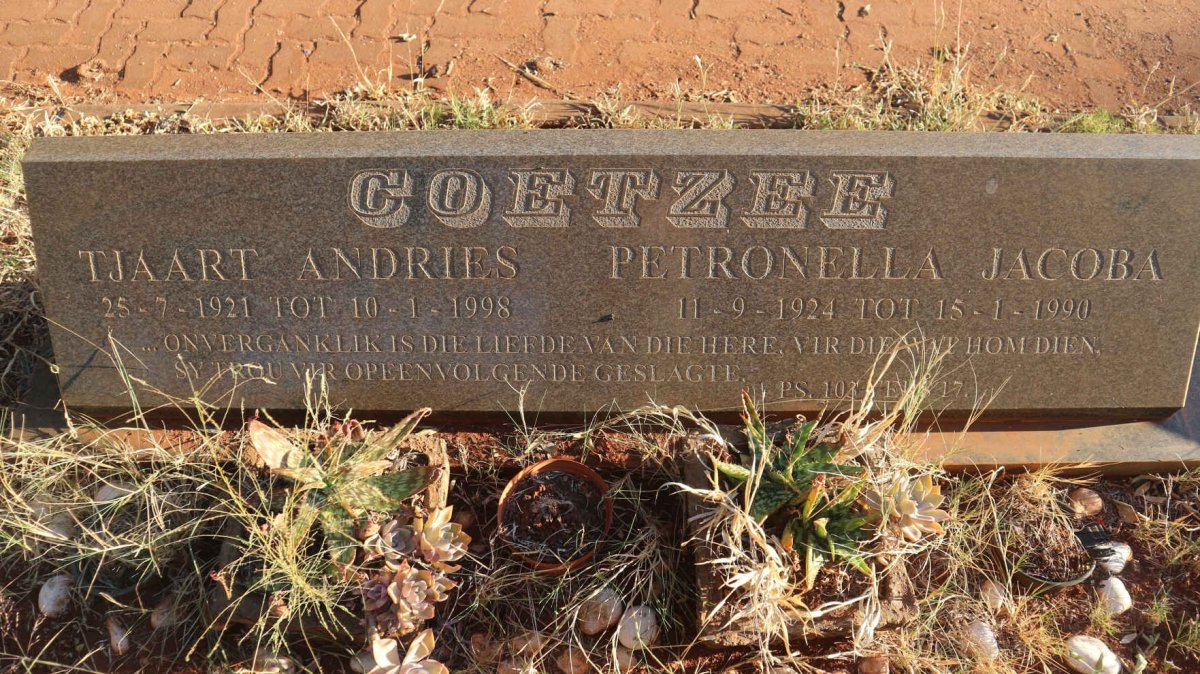 COETZEE Tjaart Andries 1921-1998 &amp; Petronella Jacoba 1924-1990