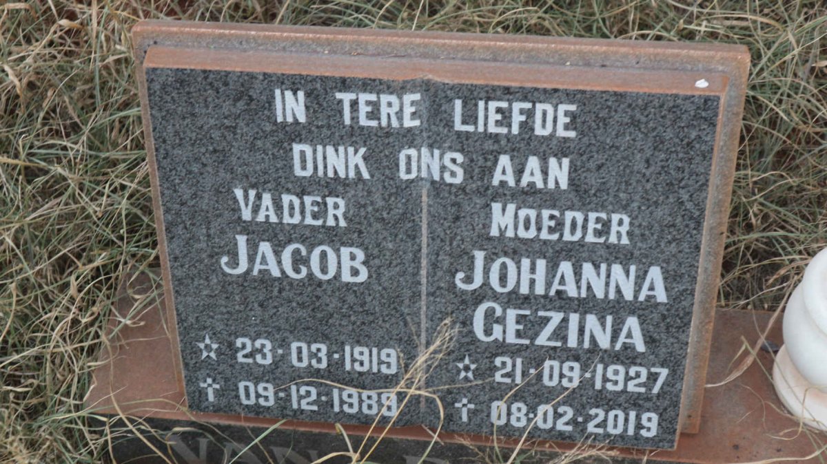 DEVENTER Jacob, van 1919-1989 &amp; Johanna Gezina 1927-2019
