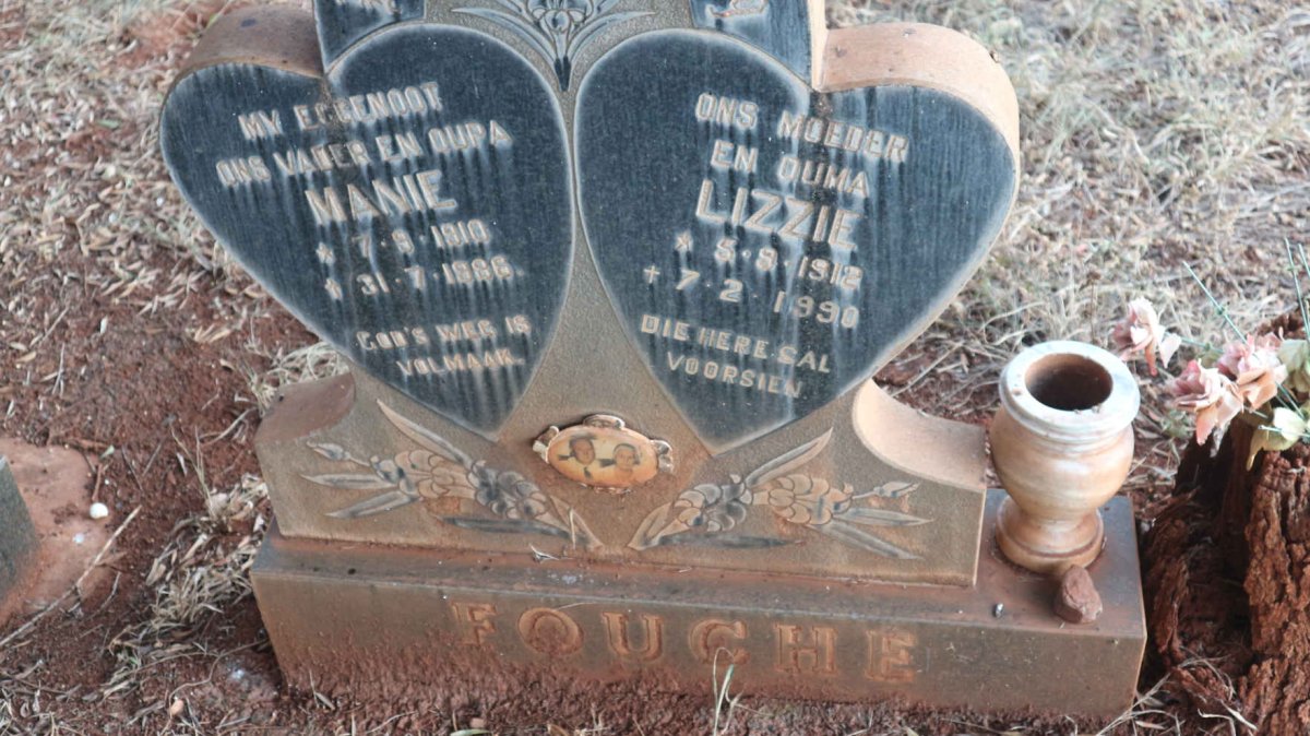 FOUCHE Manie 1910-1986 &amp; Lizzie 1912-1990