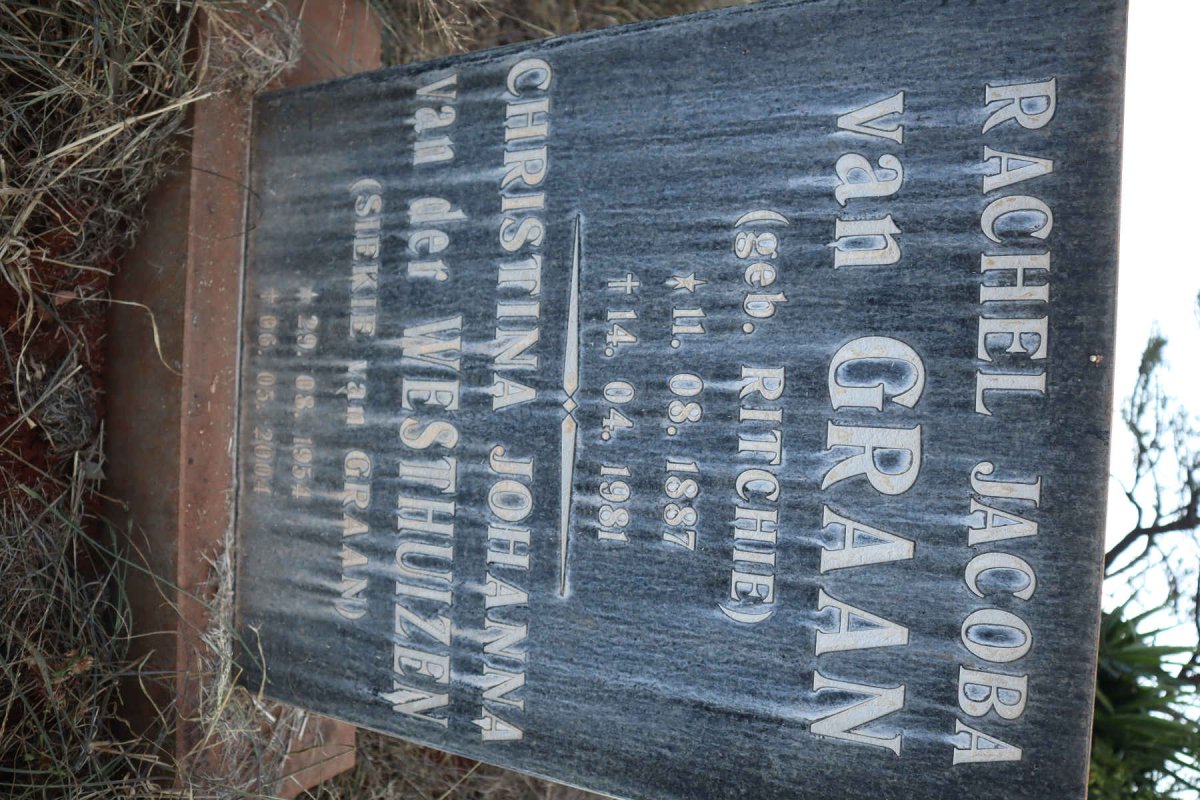 GRAAN Rachel Jacoba, van nee RITCHIE 1887-1981 :: VAN DER WESTHUIZEN Christina Johanna nee VAN GRAAN 1954-2004