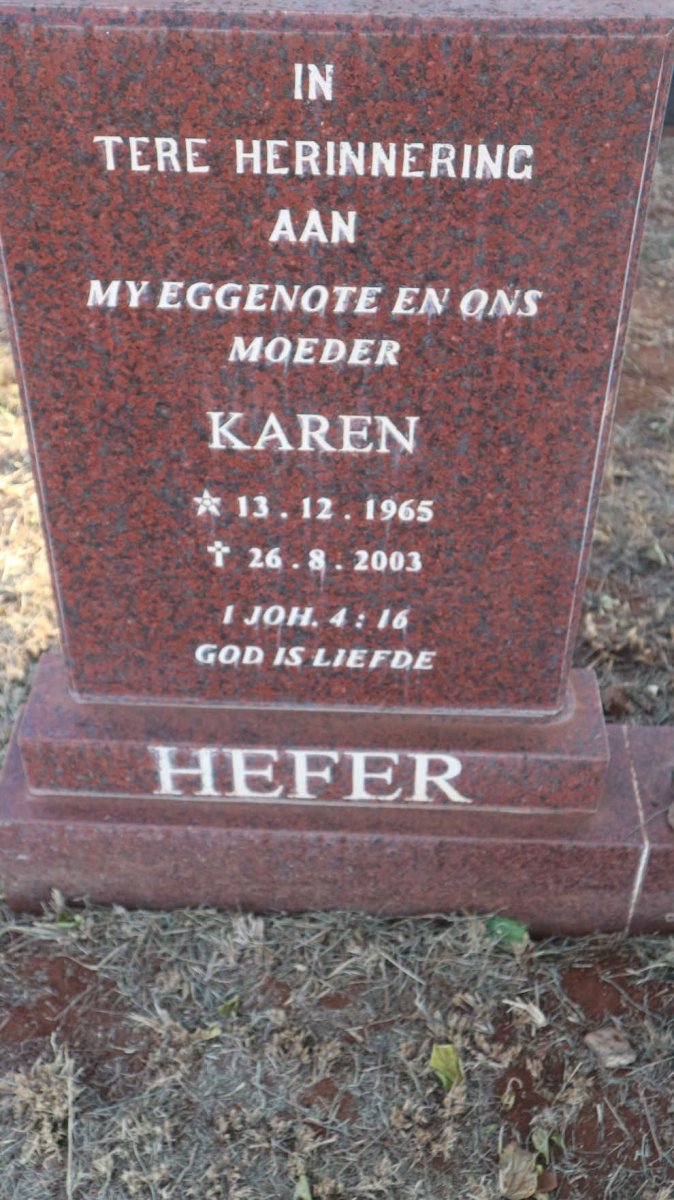 HEFER Karen 1965-2003
