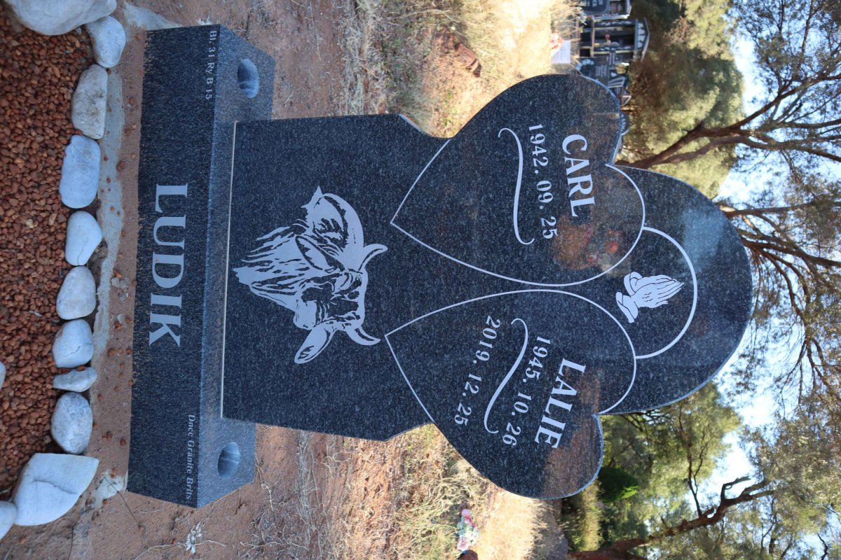 LUDIK Carl 1942- &amp; Lalie 1945-2019