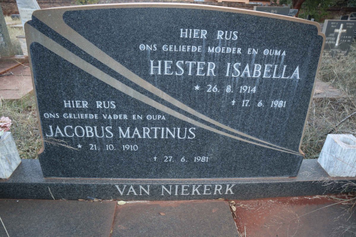 NIEKERK Jacobus Martinus, van 1910-1981 &amp; Hester Isabella 1914-1981