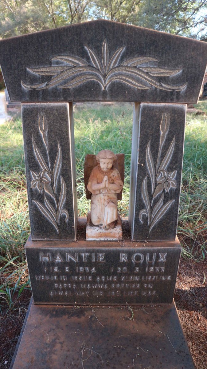 ROUX Hantie 1974-1977