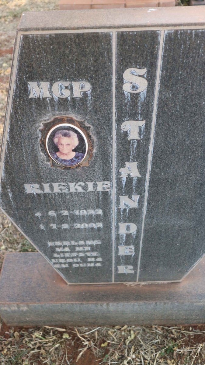 STANDER M.G.P. 1932-2003