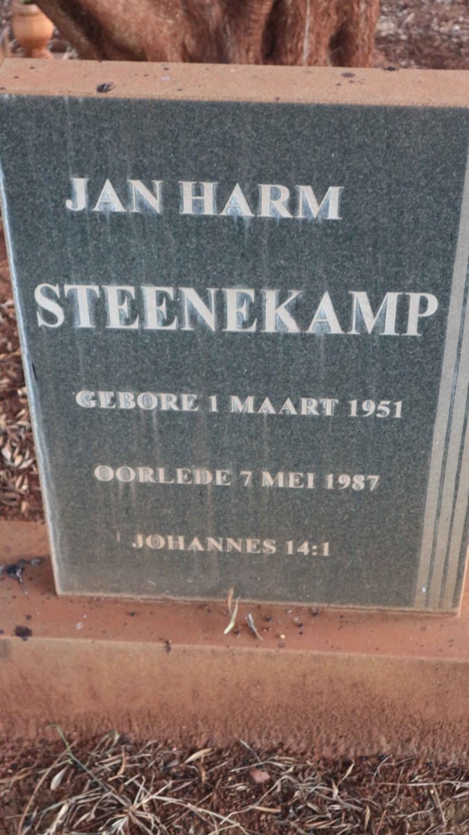 STEENEKAMP Jan Harm 1951-1987