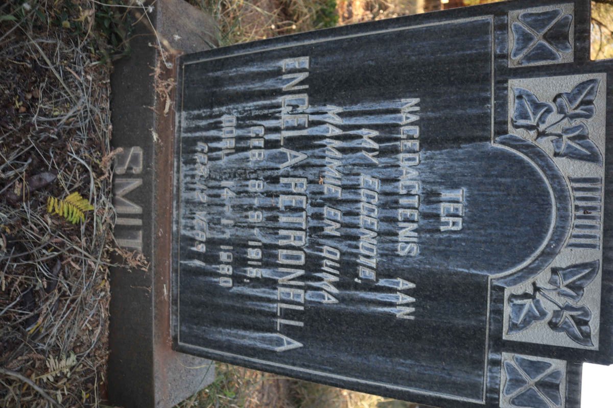 SMIT Engela Petronella 1915-1980