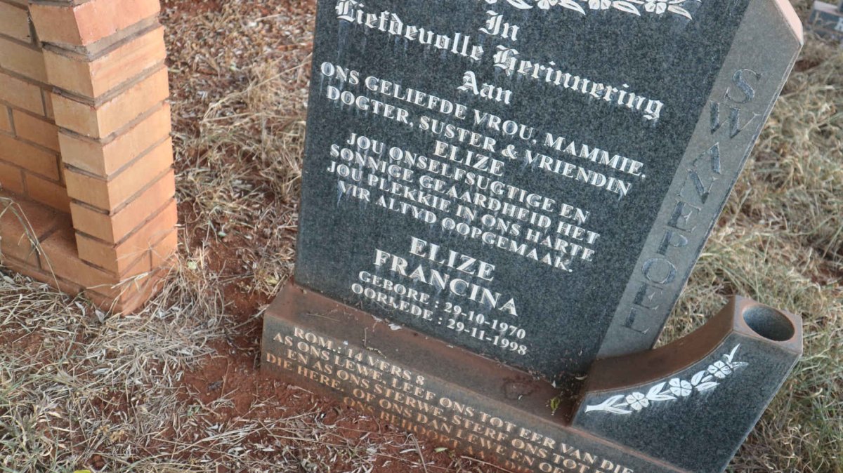 SWANEPOEL Elize Francina 1970-1998