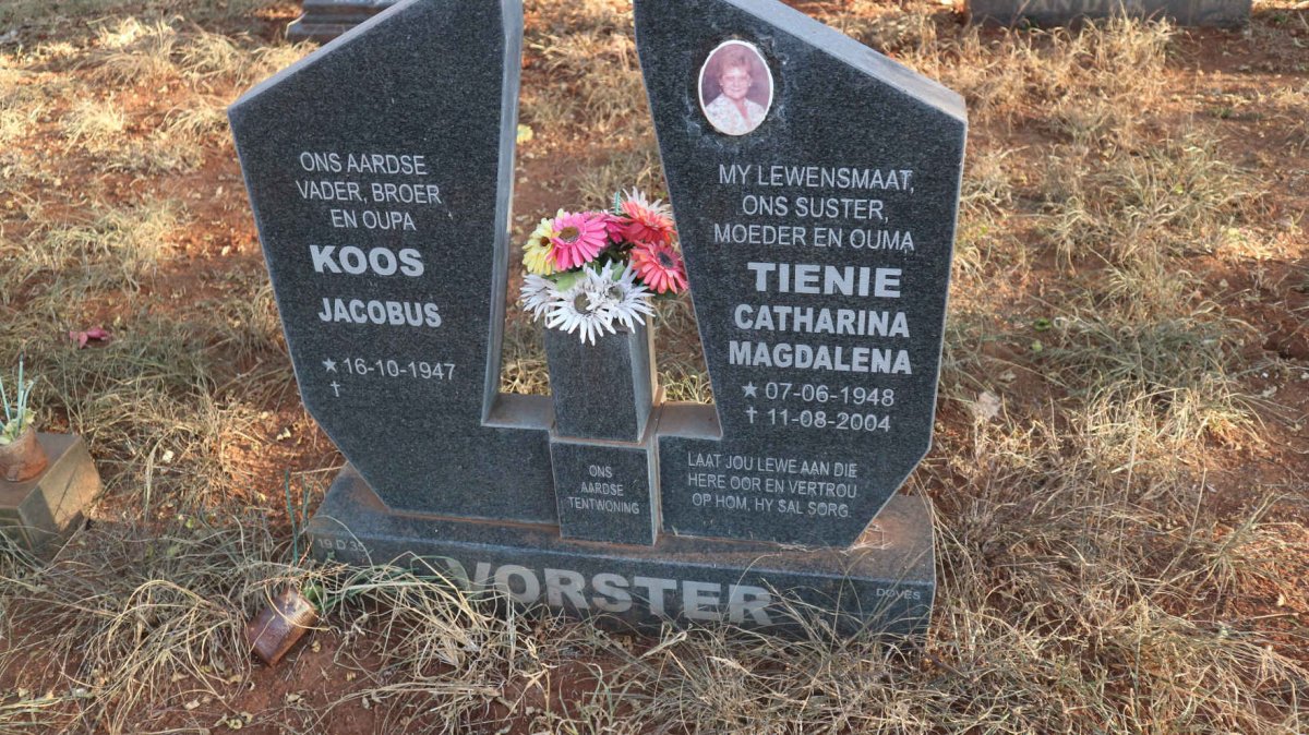 VORSTER Jacobus 1947- &amp; Catharina Magdalena 1948-2004