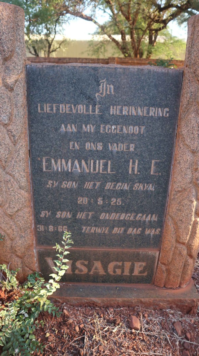 VISAGIE Emmanuel H.E.