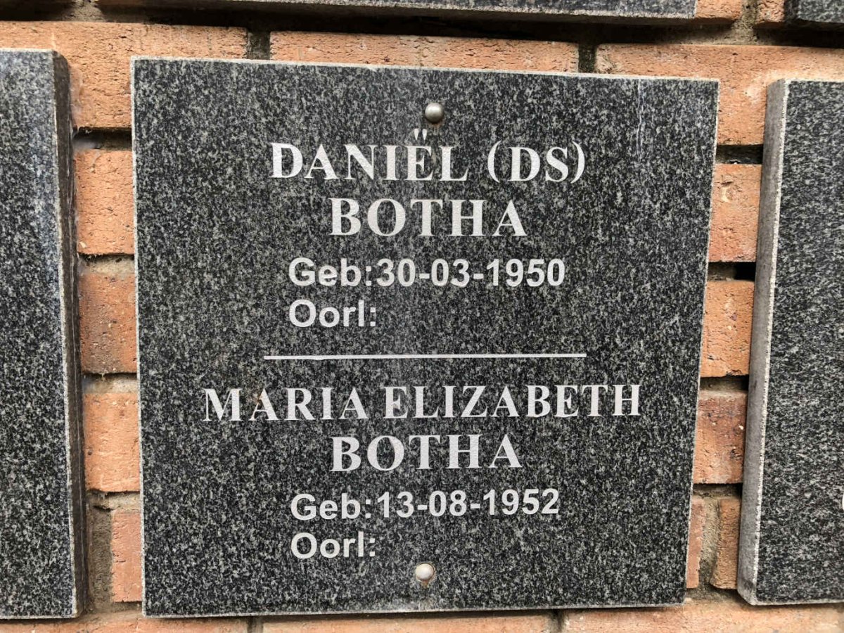 BOTHA Daniel 1950- &amp; Maria Elizabeth 1952-