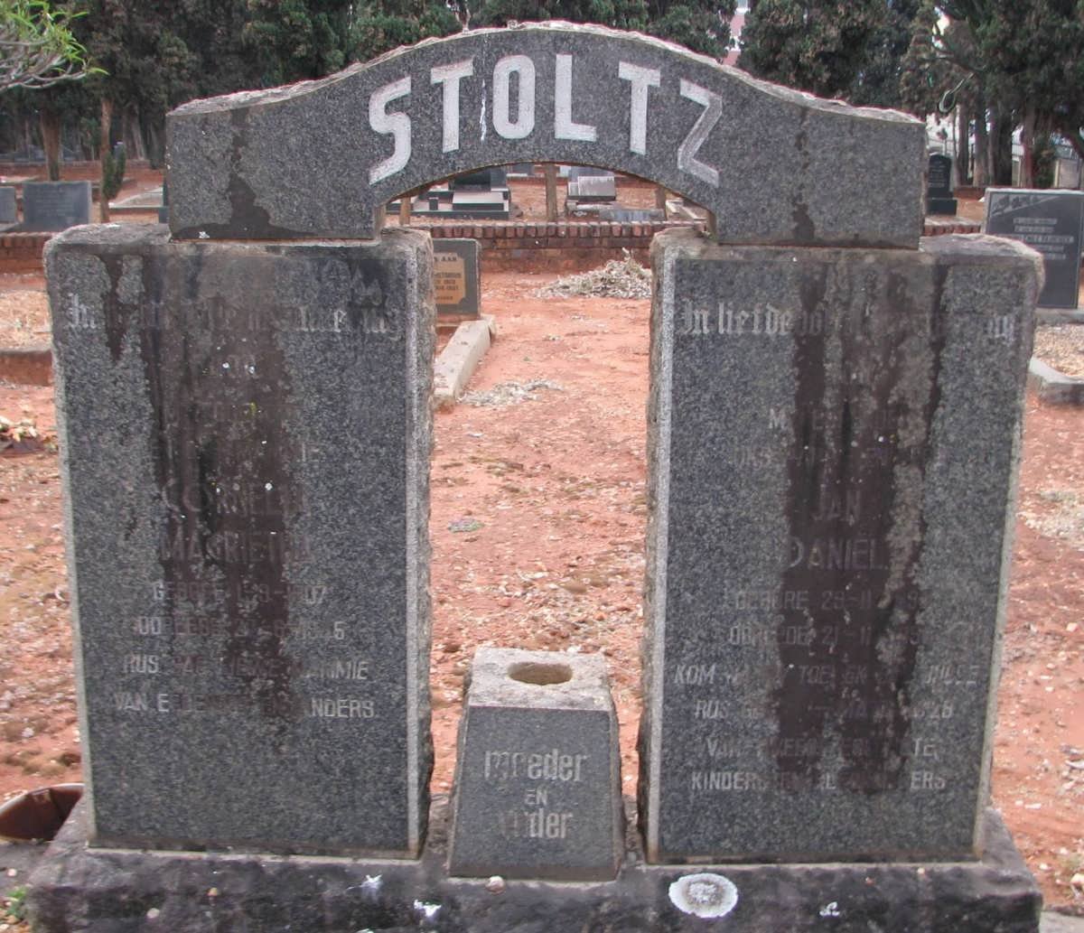 STOLTZ Jan Daniel ?-1958 &amp; Cornelia Magrietha 1907-1945