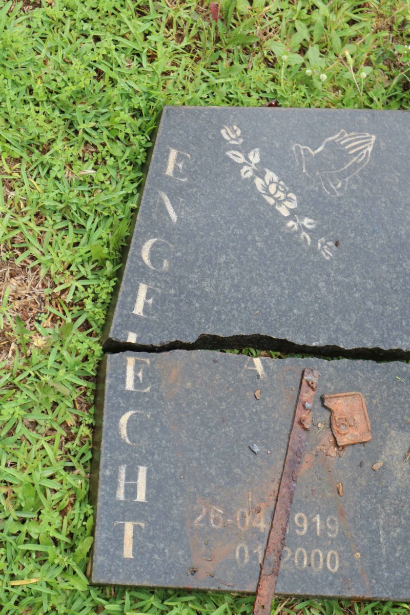 ENGELBRECHT 1919-2000