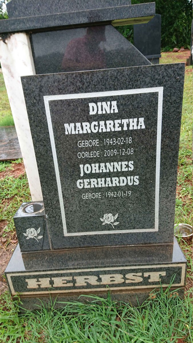 HERBST Johannes Gerhardus 1942- &amp; Dina Margaretha 1943-2009
