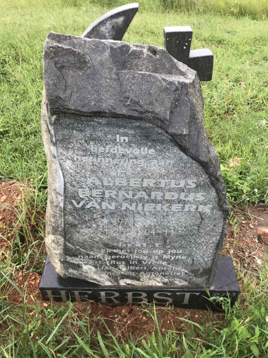 HERBST Albertus Bernardus Van Niekerk 1971-2014