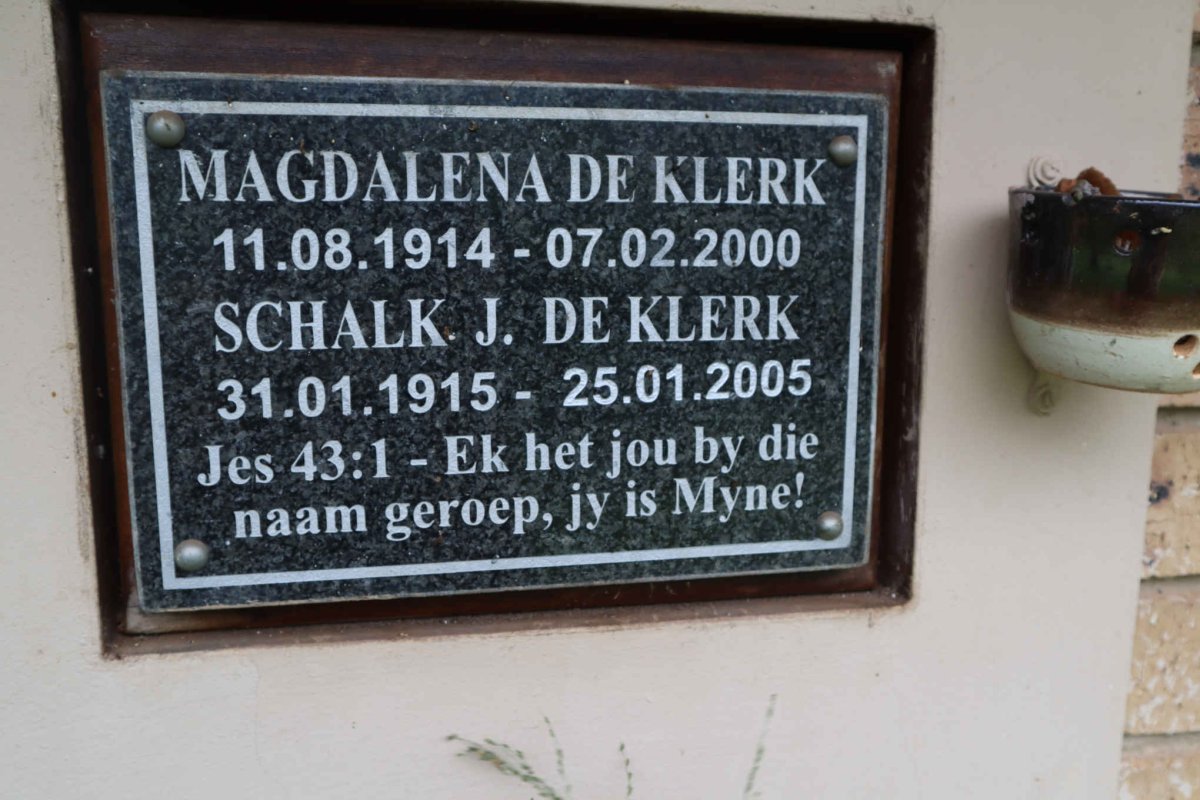 KLERK Schalk J., de 1915-2005 &amp; Magdalena 1914-2000