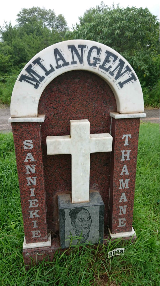 MLANGENI Sanniekie Thamane 1958-