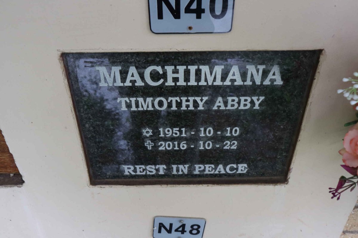 MACHIMANA Timothy Abby 1951-2016