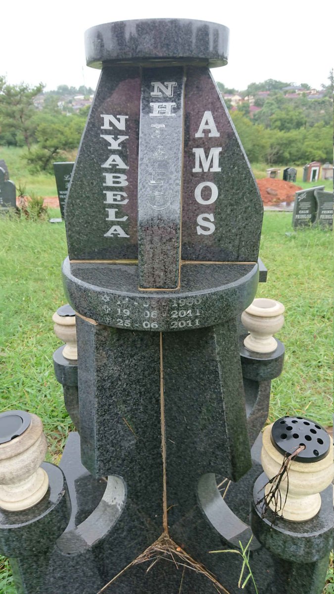 NHLAPO Nyabela Amos 1980-2011