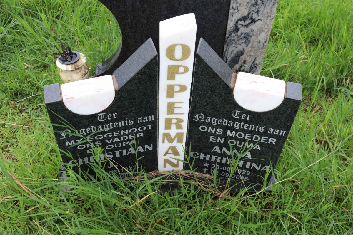 OPPERMAN Christiaan J. 1922-2001 &amp; Anna Christina 1929-2006