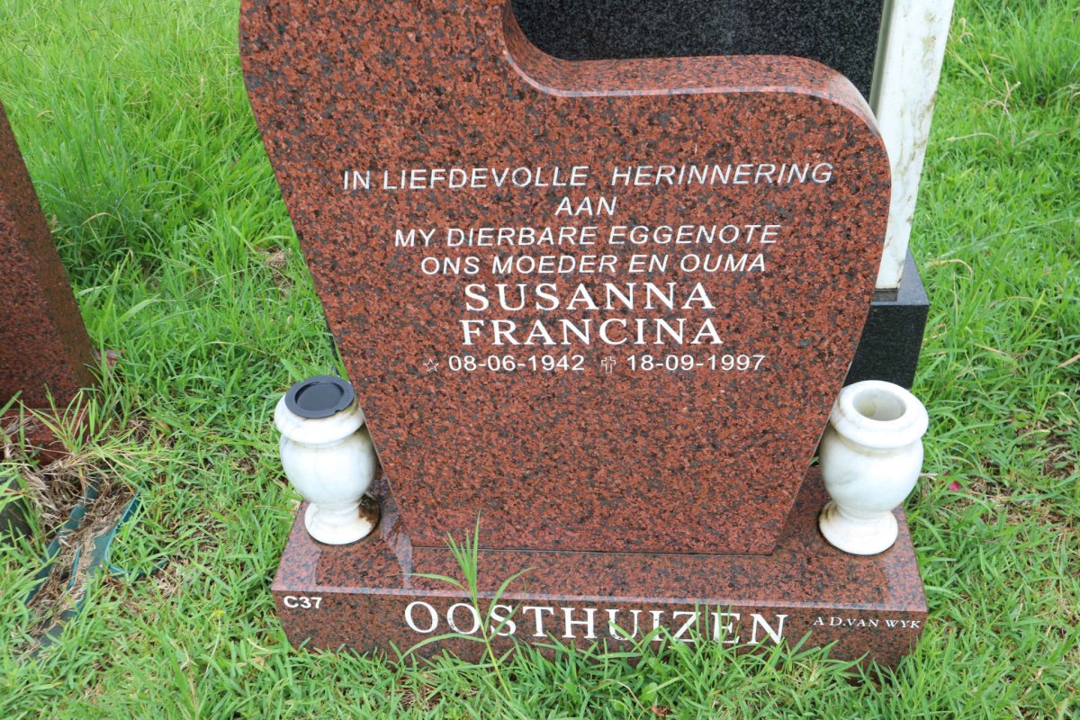 OOSTHUIZEN Susanna Francina 1942-1997