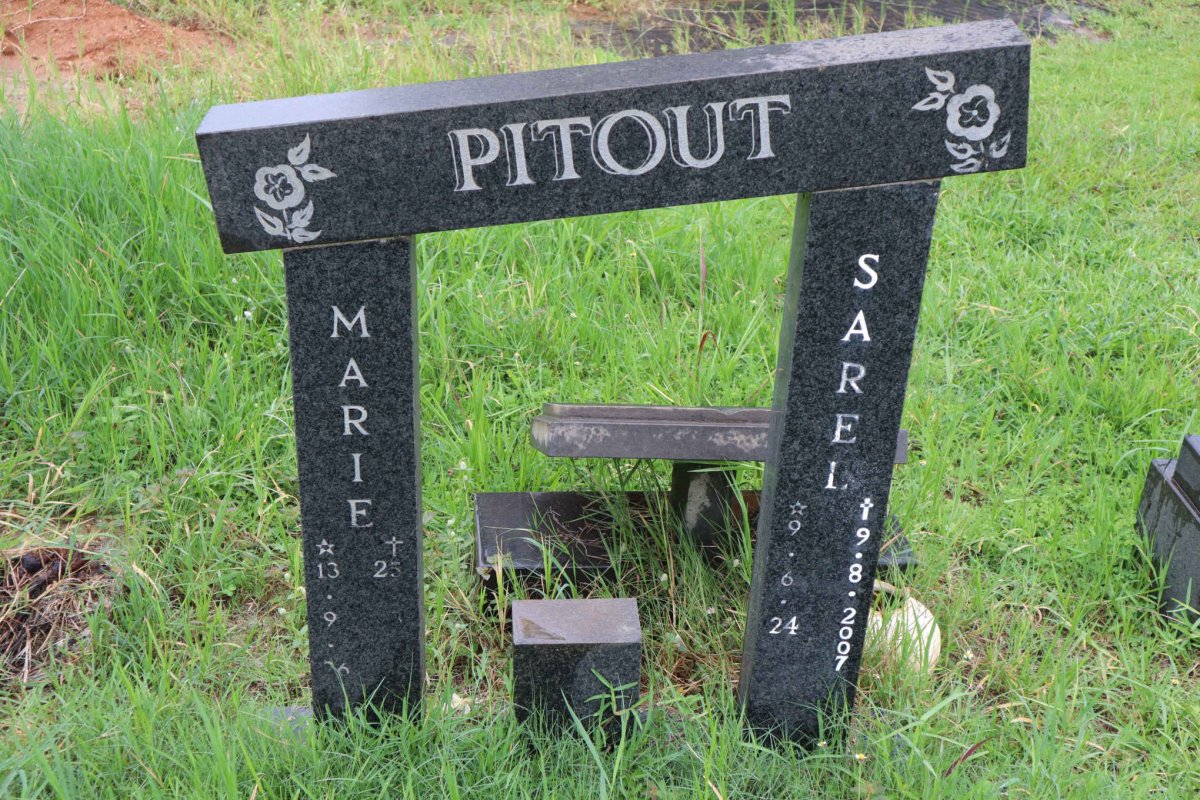 PITOUT Sarel 1924-2007 &amp; Marie 1926-