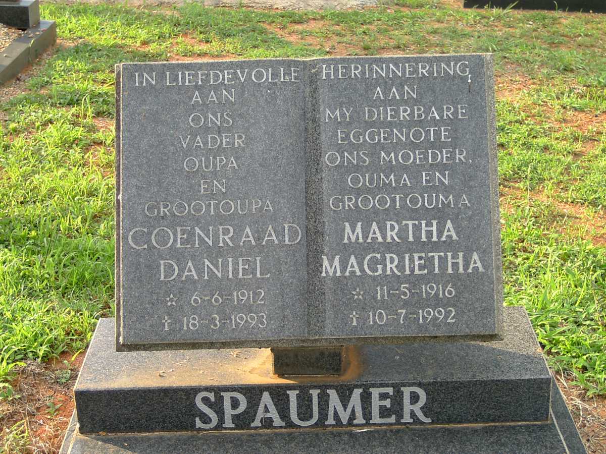 SPAUMER Coenraad Daniel 1912-1993 &amp; Martha Magrietha 1916-1992