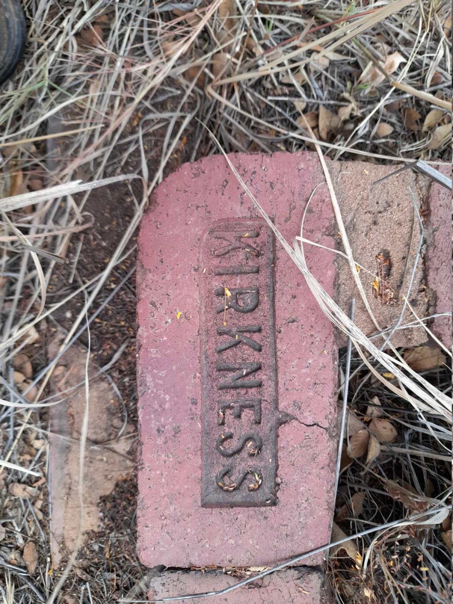 3.  Brick history / Steen geskiedenis