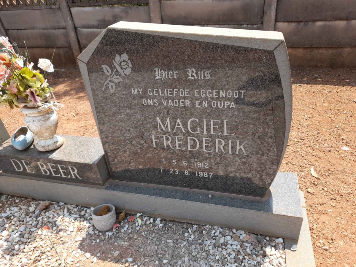 BEER Magiel Frederik, de 1912-1987 &amp; Maria Elizabeth 1917-1993