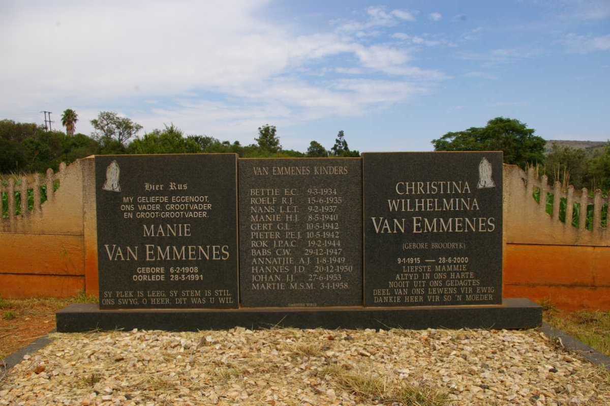 EMMENES Manie, van 1908-1991 &amp; Christina Wilhelmina BROODRYK 1915-2000