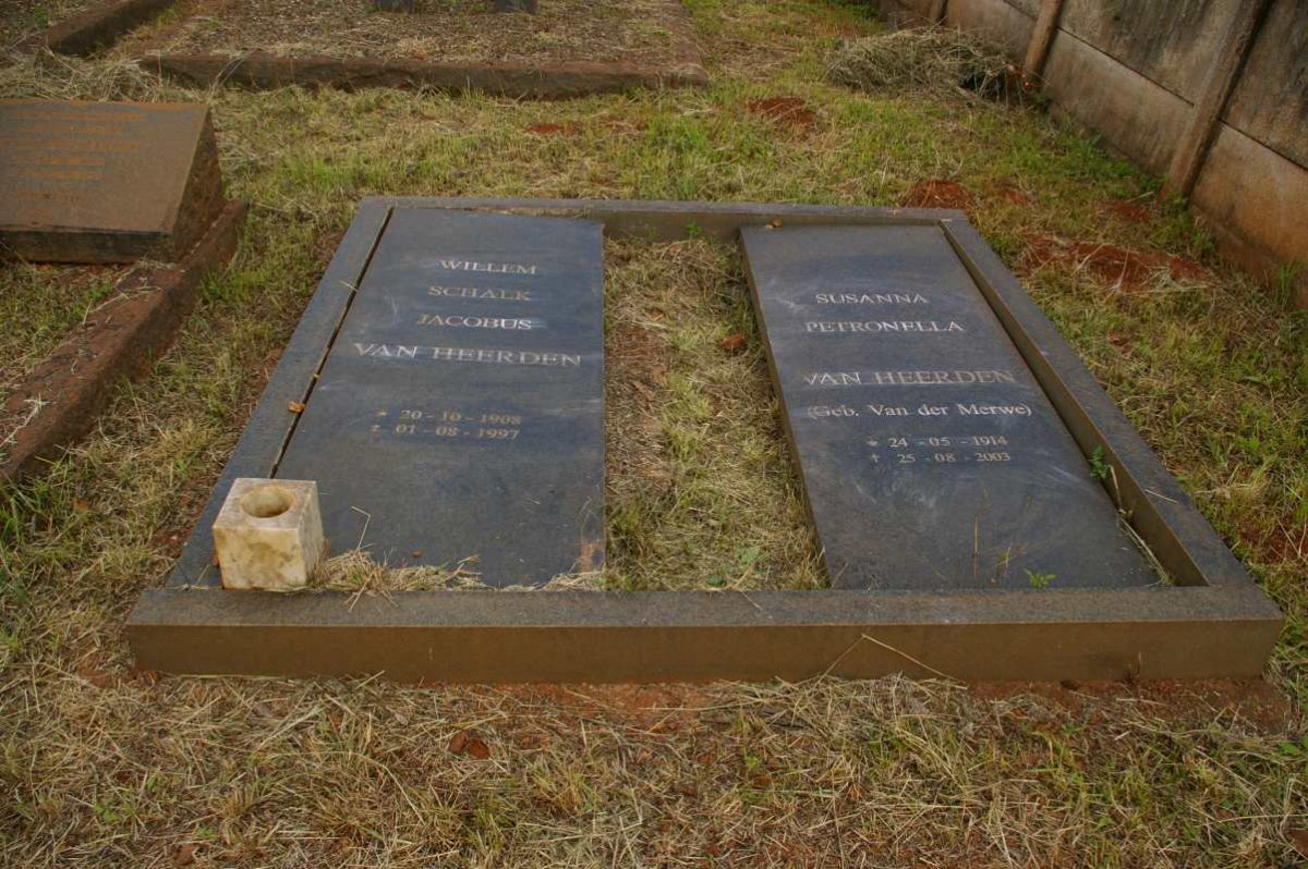 HEERDEN Willem Schalk Jacobus, van 1908-1997 &amp; Susanna Petronella VAN DER MERWE 1914-2003